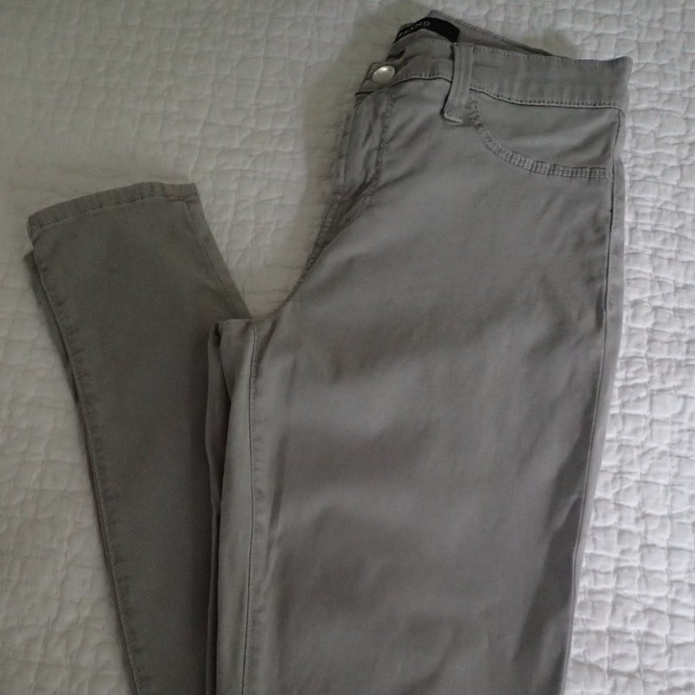 J Brand Luxe Sateen Super Skinny Limestone Light Gray Size 29